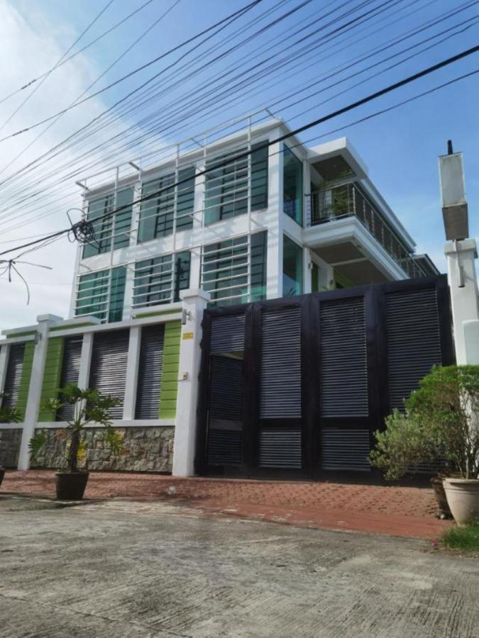 מלון נגה Delta Star Manor מראה חיצוני תמונה